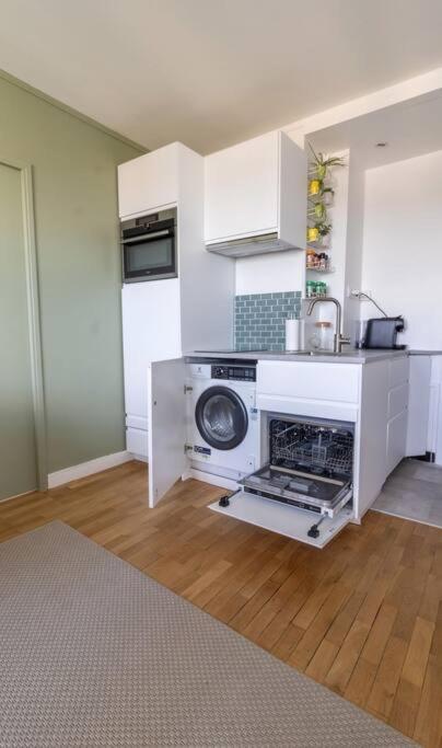 Renovated 2-Bed Apartment 2 Min From Lyon Oullins Exterior foto