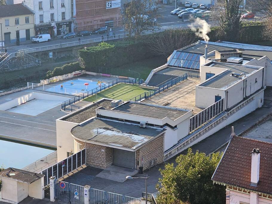 Renovated 2-Bed Apartment 2 Min From Lyon Oullins Exterior foto